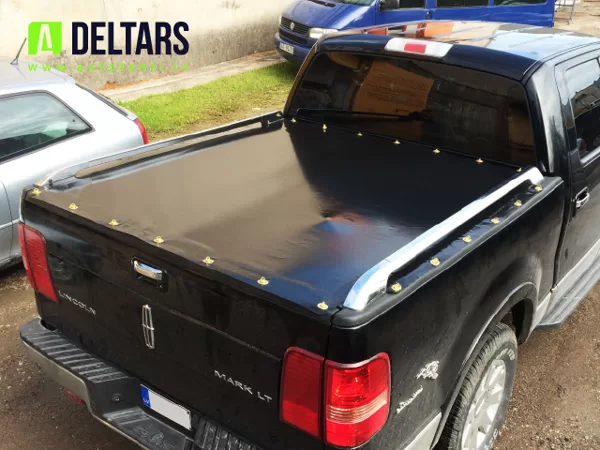 LINCOLN MARK LT KRAVAS KASTES PĀRSEGS