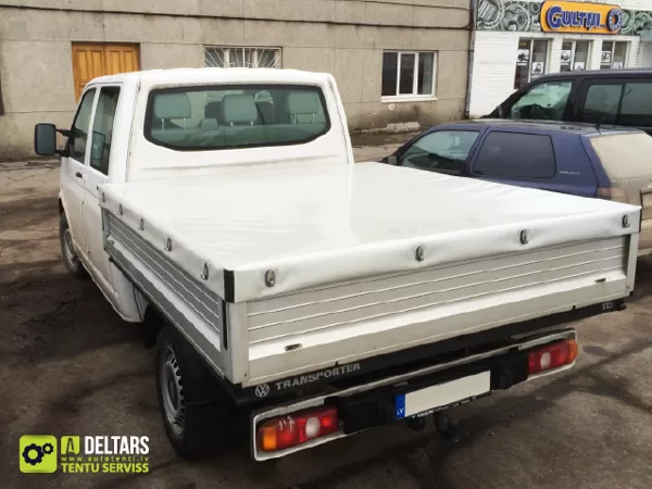 VW-TRANSPORTER-KRAVAS-PARSEGS-TENTU-SERVISS