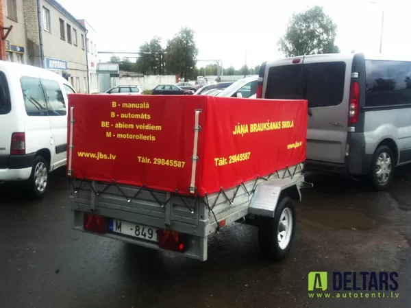 REKLĀMA-UZ-AUTO-PIEKABĒM-PVC-19