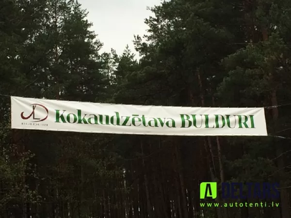 REKLĀMA-UZ-AUTO-PIEKABĒM-PVC-23