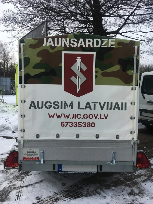 jaunsardze-piekabe-uv-druka
