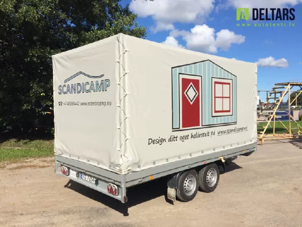 REKLĀMA-UZ-AUTO-PIEKABĒM-PVC